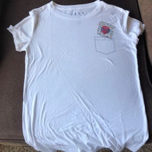 Medium women’s t-shirt